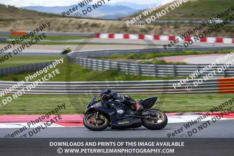 cadwell no limits trackday;cadwell park;cadwell park photographs;cadwell trackday photographs;enduro digital images;event digital images;eventdigitalimages;navarra;no limits trackdays;peter wileman photography;racing digital images;trackday digital images;trackday photos